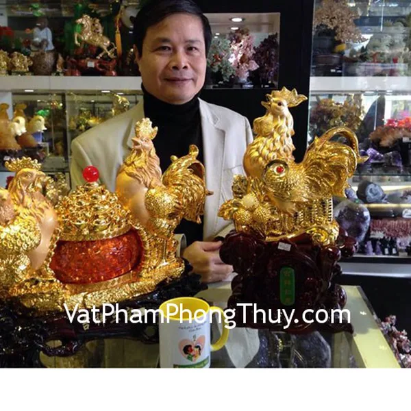 Chú Tường -khách hàng mua tượng gà G002A và G031A