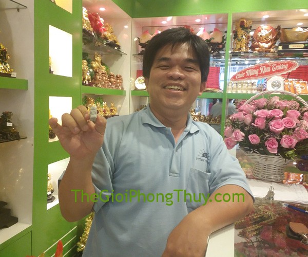 Anh Nguyễn Hoàng Điệp – Khách hàng sở hữu Tỳ Hưu đá quý may mắn FS689